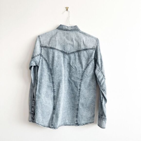 Retro Mens Button Down Denim Shirt Long Sleeve Chest Pockets Light Wash Small - Picture 2 of 7